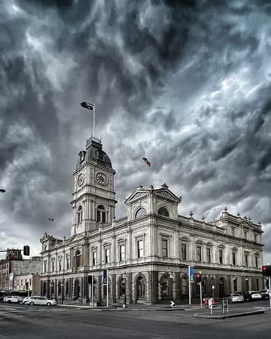 Ballarat's heritage town hall building